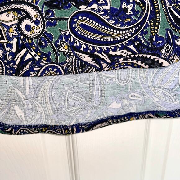 NWT LuLaRoe Iris - Medium Simply Comfortable Short Sleeve Top - Picture 6 of 11